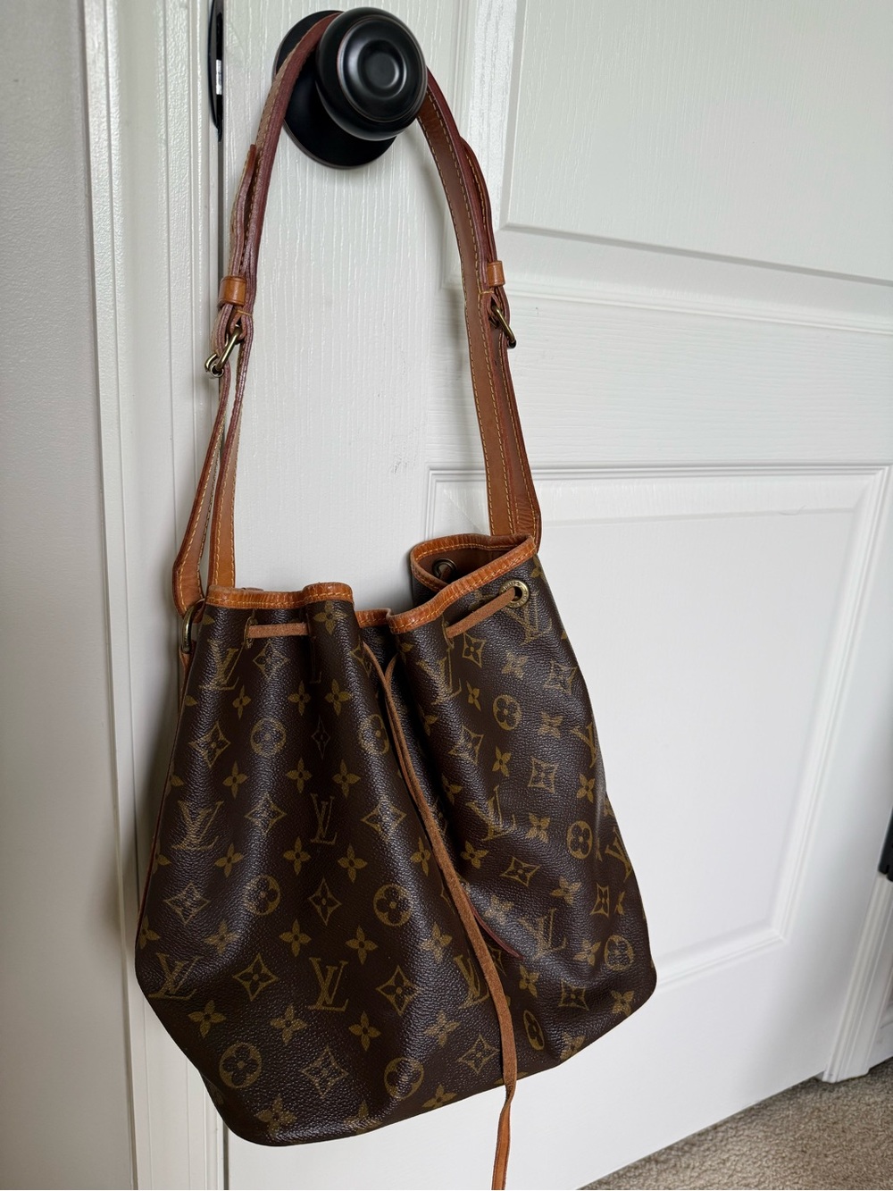 Louis Vuitton NOE Brown Monogram Canvas Bucket Shoulder Bag